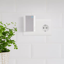 files/ring_battery_doorbell_plus_chime_lifestyle_1500x1500_3642c73a-069a-4ac5-8d77-4ca94e485a21.jpg